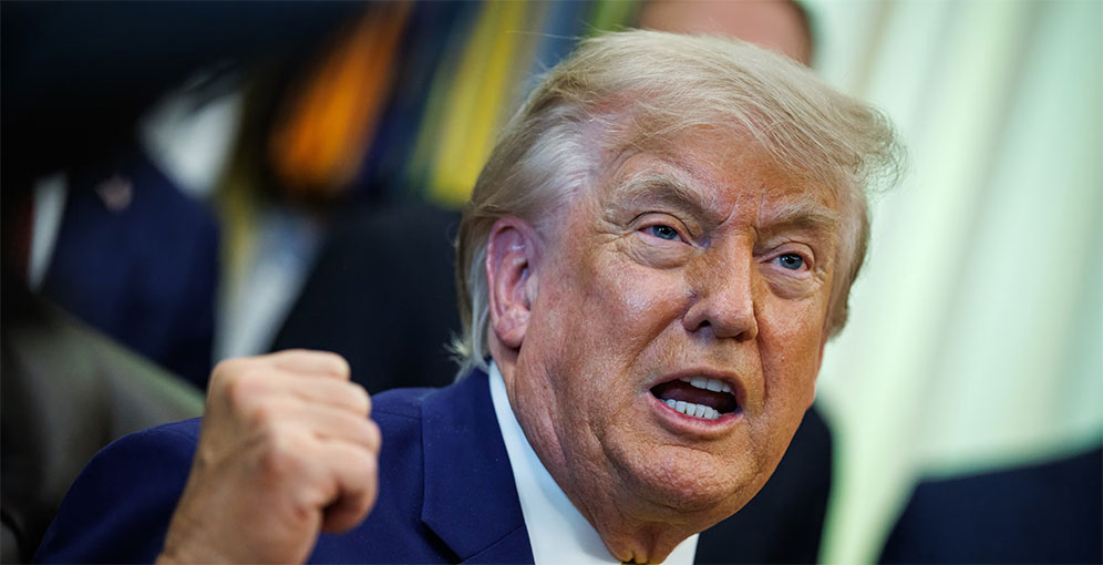 Trump dice que ha logrado sacar del estrecho de Ormuz 100 millones de barriles de crudo